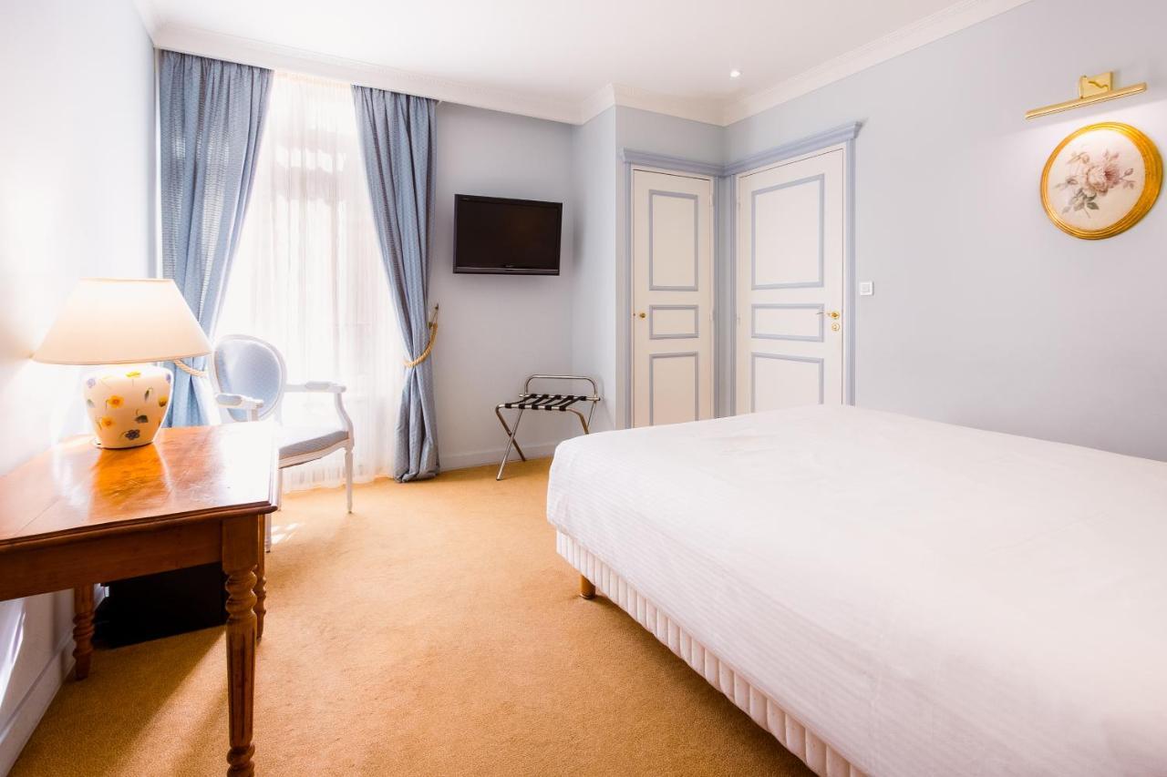 Mercure Moulins Centre Hotel De Paris Esterno foto