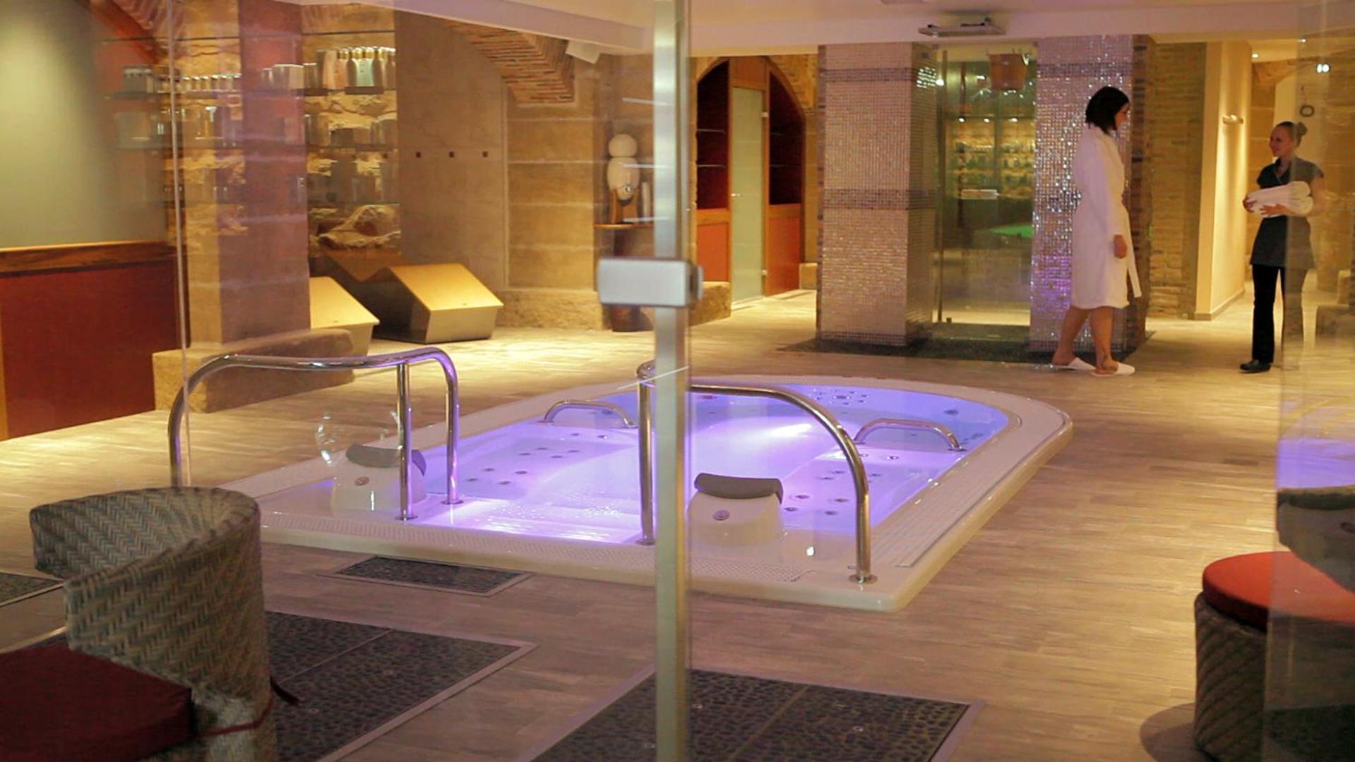 Mercure Moulins Centre Hotel De Paris Esterno foto